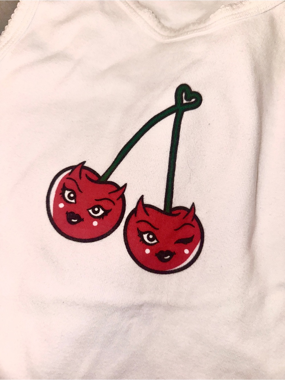 VINTAGE RARE y2k Brandy Melville Devil Cherries White Tank - Picture 2 of 4